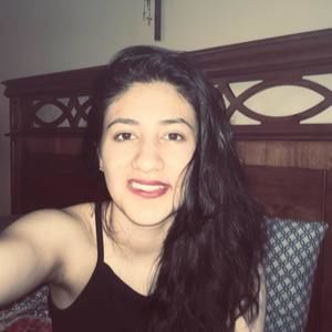 Meet your Posher, Daniela